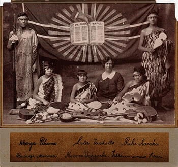 Missionary photograph with Maori